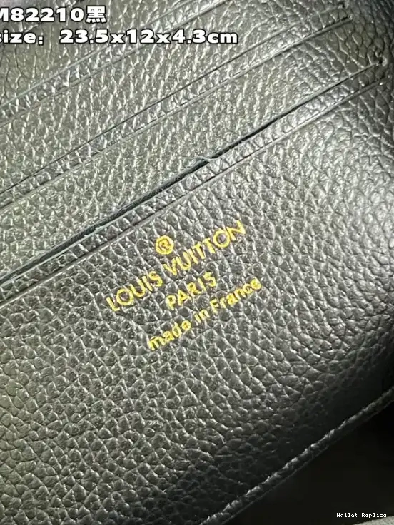 Cheap Ivy on VUITTON Chain Wallet LOUIS 0602